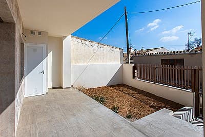 La Canalosa — Exterior